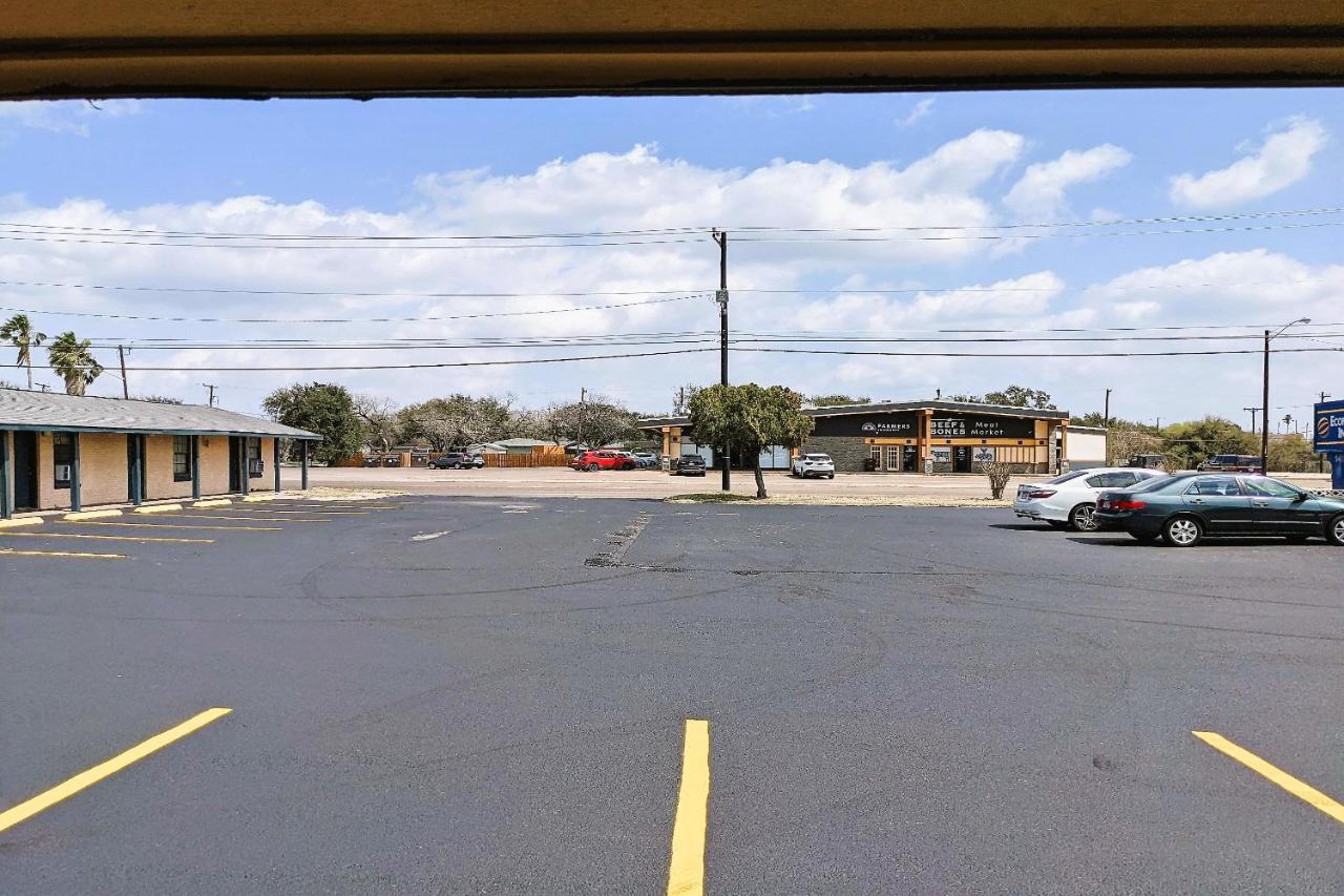 Economy Inn Kingsville Kültér fotó