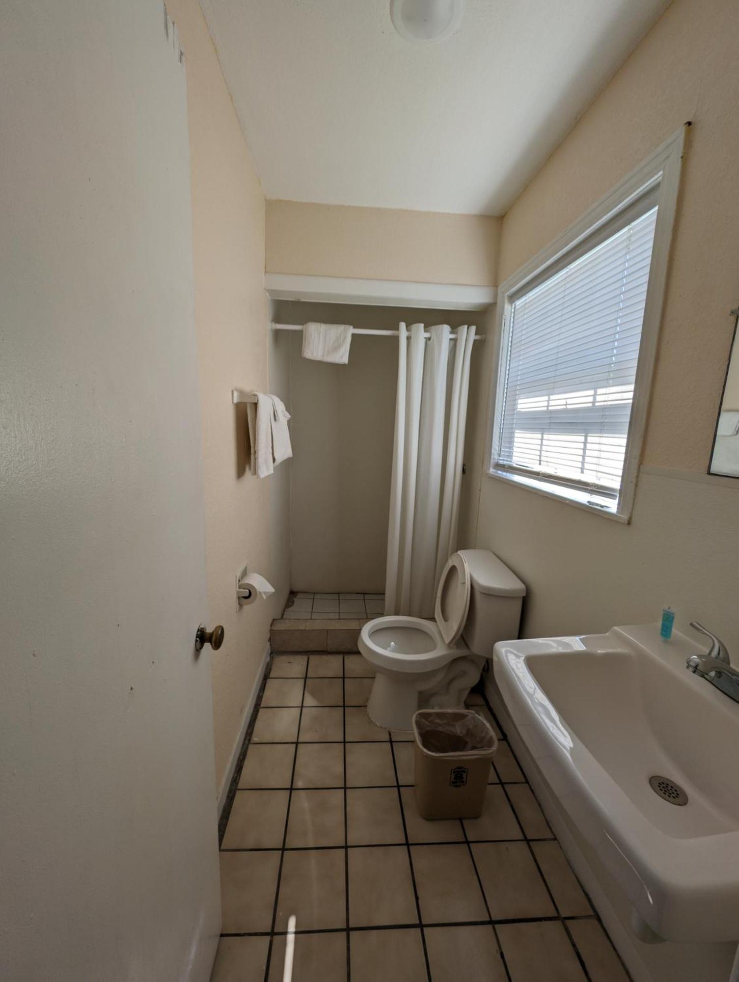 Economy Inn Kingsville Kültér fotó